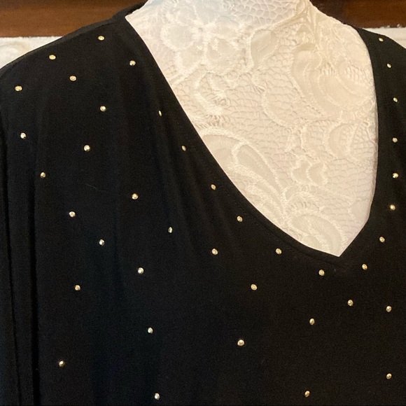 CHAUS BLACK STRETCH TOP WITH GOLD BEADING SIZE XL - Picture 2 of 6